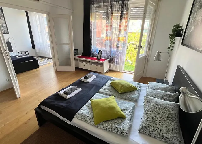 Little Americas Park בודפשט